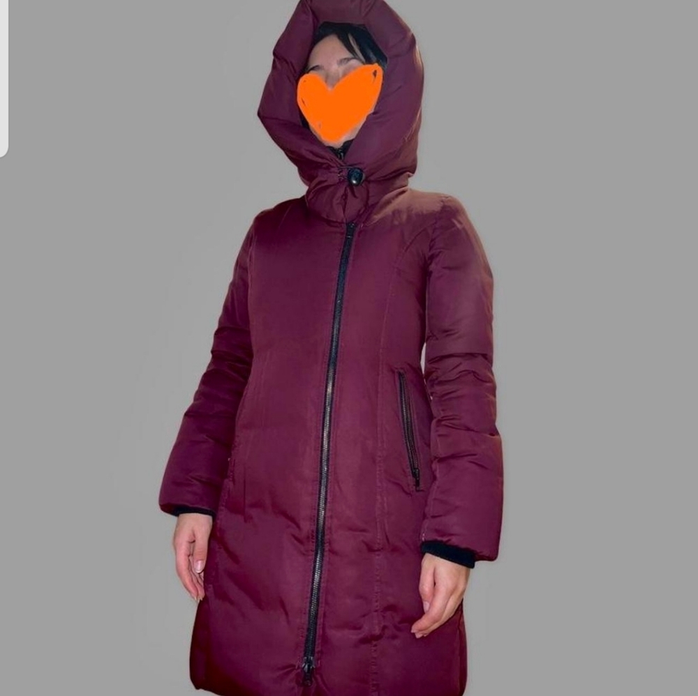 Soia & Kyo Women's Burgundy Hooded Long Puffer Coat
